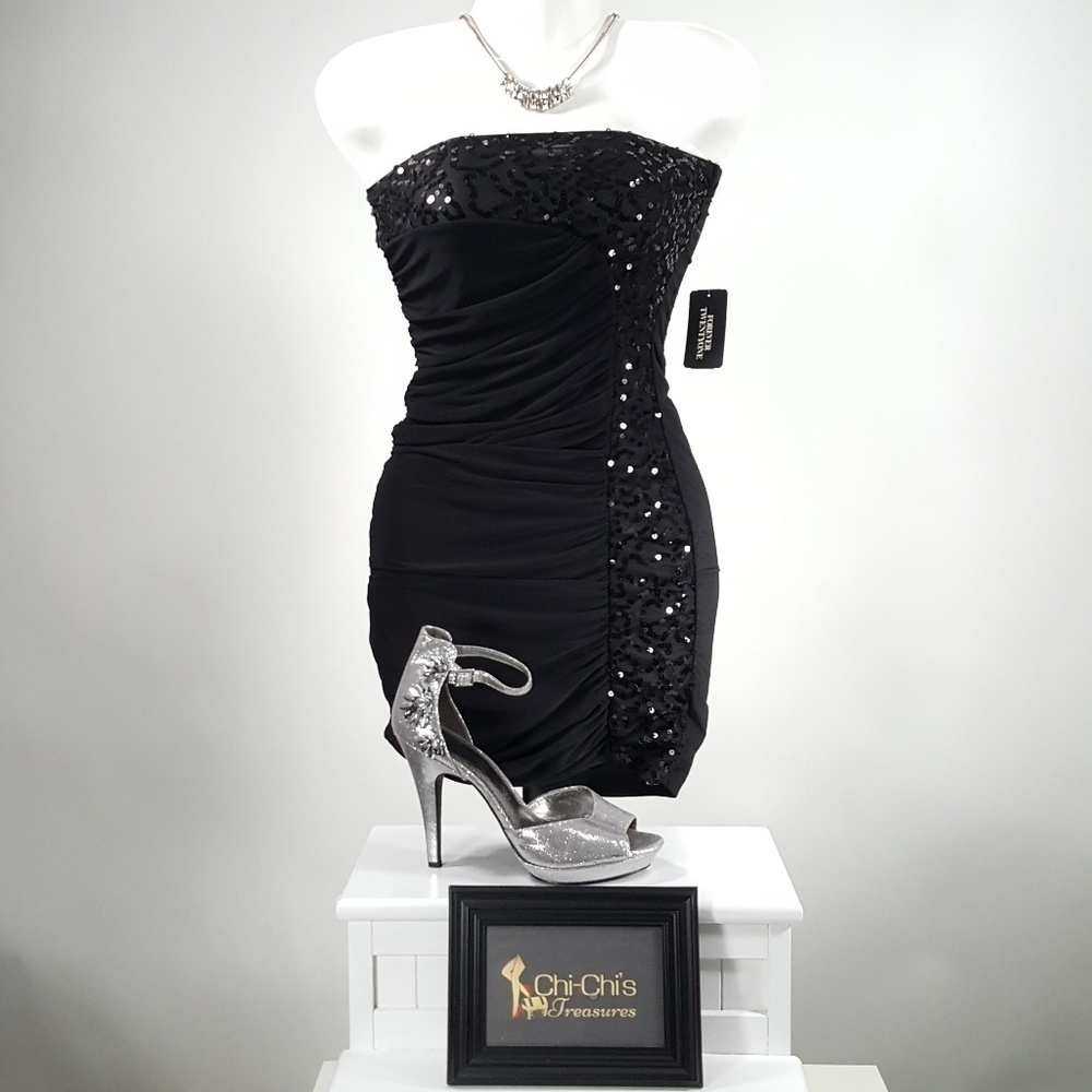 FOREVER 21 STRAPPLESS MINI